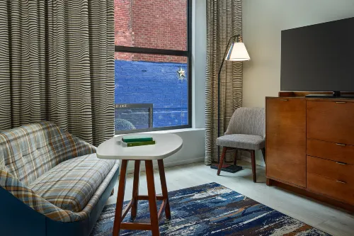 The Bankers Alley Hotel Nashville, Tapestry Collection by Hilton Rooms Photos