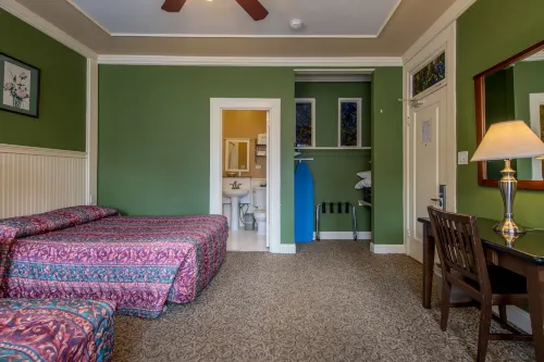 Grant Hotel Photos