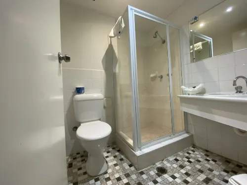 East Port Motor Inn Rooms Photos