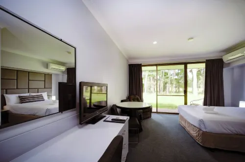 Island Palms Motor Inn Rooms Photos