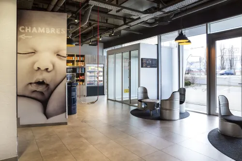 Ibis Budget Lausanne Bussigny Espaces publics Photos