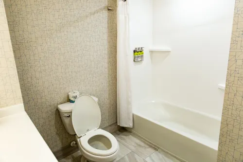Holiday Inn Express Columbus - Dublin Rooms Photos