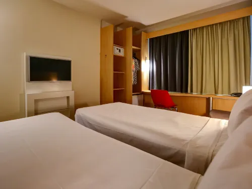 Ibis Rio de Janeiro Santos Dumont Rooms Photos