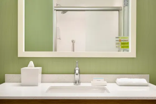 Home2 Suites by Hilton Hasbrouck Heights Photos