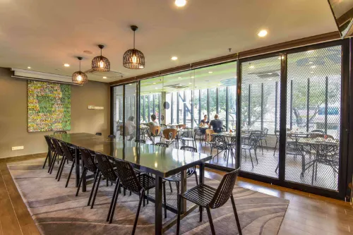 Apple Hotel Penang Restauration Photos