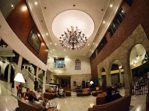 Montebello Villa Hotel Cebu Public Areas Photos
