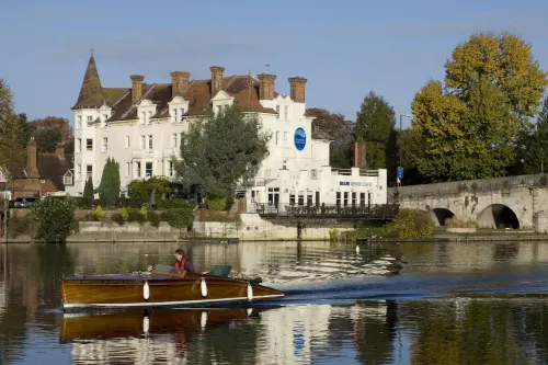 Thames Riviera Hotel, Sure Hotel Collection by Best Western Exterior Photos