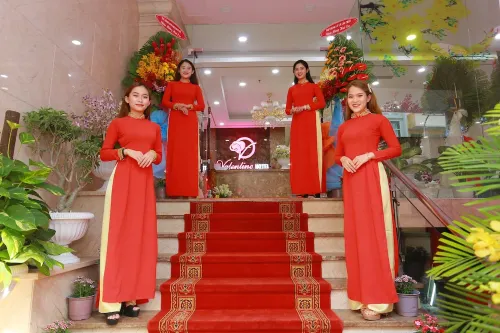 Valentine Hotel Photos