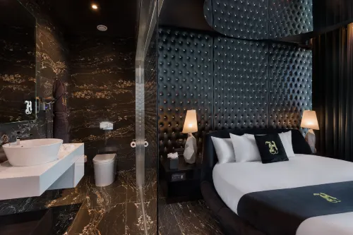 Hugo's Boutique Hotel - Adults Only Photos