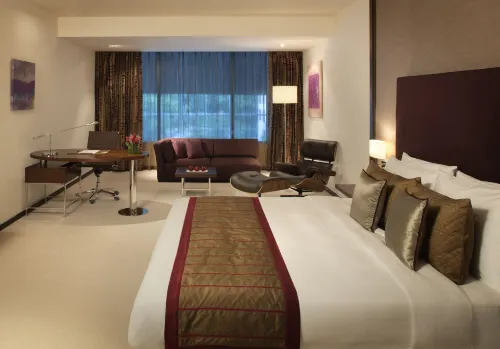 Radisson Blu Plaza Hotel Hyderabad Banjara Hills Photos