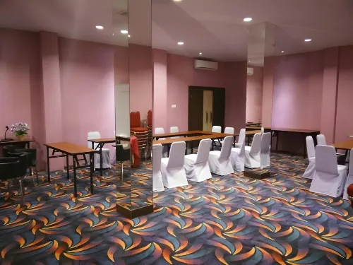 Atria Inn Unggulan Photos