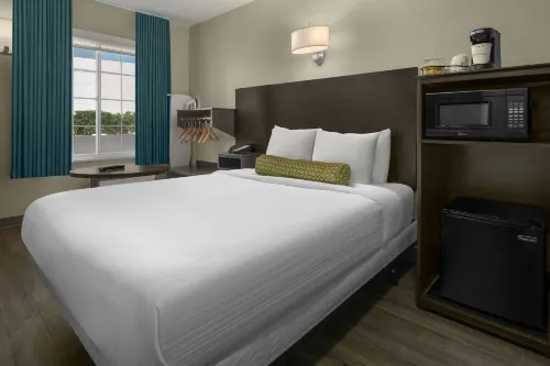 SureStay Hotel by Best Western San Diego Pacific Beach Photos