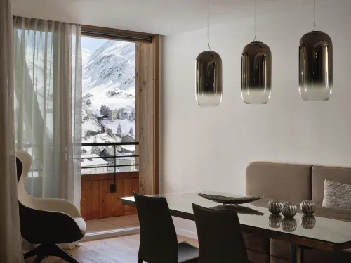 Radisson Blu Hotel Reussen Andermatt Photos