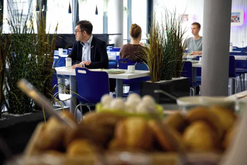 Ibis Budget Koeln Messe Restauration Photos