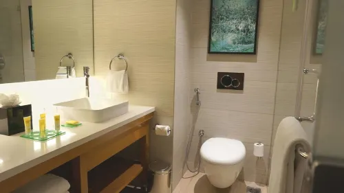 Hyatt Place Hyderabad Banjara Hills Huoneet Photos