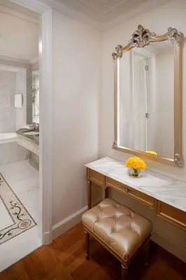 Palazzo Versace Dubai Rooms Photos