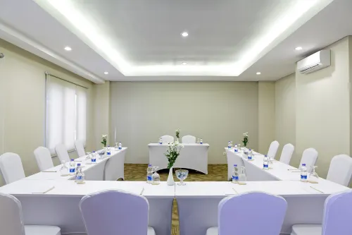 Rofa Kuta Hotel Fasilitas Bisnis Photos