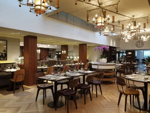 The Athenaeum Hotel & Residences Ristorazione Photos