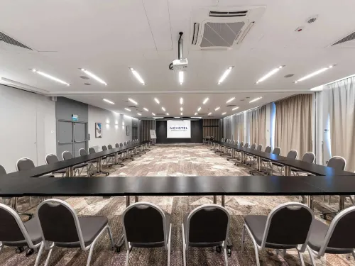 Novotel Krakow City West Business Facilities Photos