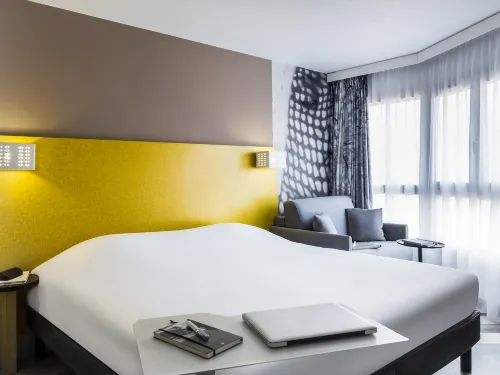 Ibis Styles Nice Vieux-Port Photos