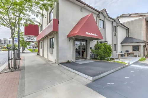 Motel 6 Niagara Falls, on Near the Falls Exterior Photos