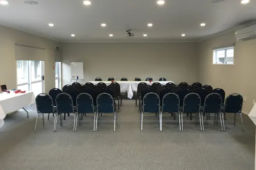 Quality Inn Acapulco Taupo Business Facilities Photos