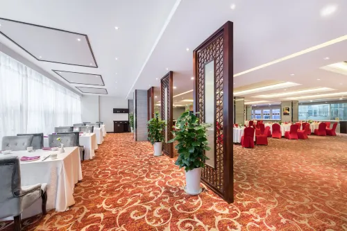 Holiday Inn Xi'an Big Goose Pagoda Featured Photos