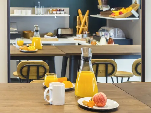 Aparthotel Adagio Access Nantes Viarme Dining Photos
