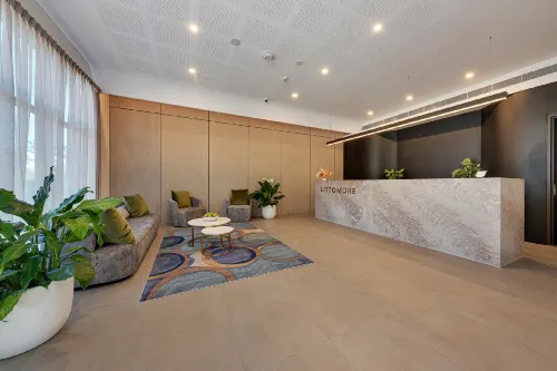Littomore Suites Kingswood الأماكن العامة Photos
