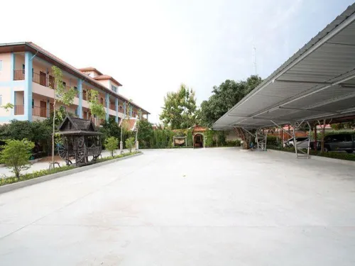 Ampan Resort Dekat Hotel Photos