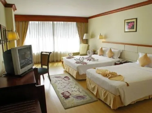 Phuket Graceland Resort and Spa Photos
