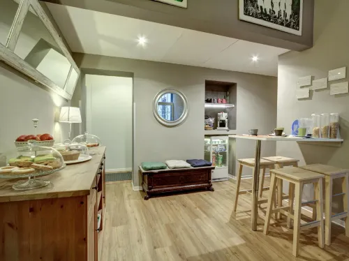 AmoRoma Suite Featured Photos