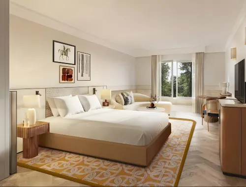 InterContinental Chantilly Chateau Mont Royal Rooms Photos