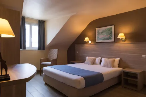 Hôtel Parisiana, Paris Gare de l'Est Chambres Photos