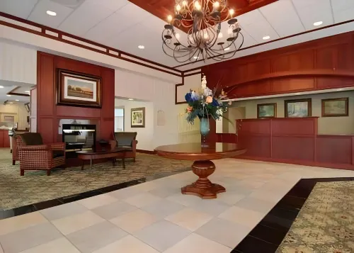 Clarion Hotel & Suites Hamden-New Haven Public Areas Photos