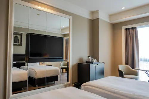Windsor Hotel & Convention Center Istanbul Værelser Photos