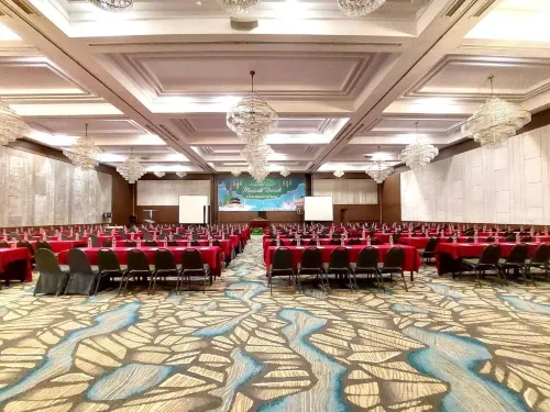 The Acacia Hotel & Resort Jakarta Fasilitas Bisnis Photos