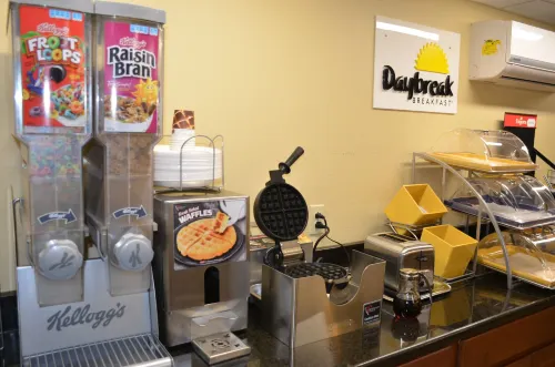 Days Inn by Wyndham Southern Hills/Oru Restauration Photos