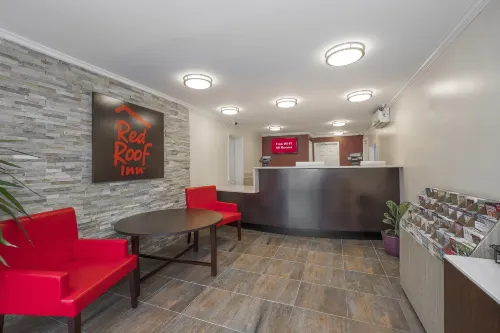 Red Roof Inn Fredericksburg North Featured Photos