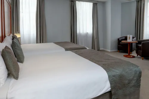 Corus Hyde Park Hotel Photos