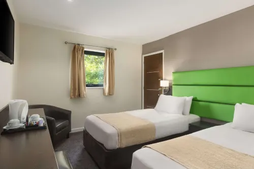 Ramada by Wyndham Oldbury Birmingham Photos