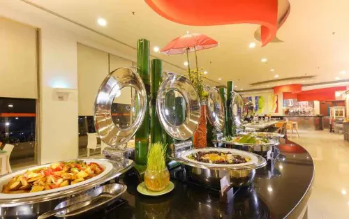 HARRIS Hotel Sentul City - Bogor Makanan Photos