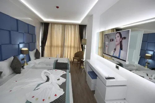 Elips Royal Hotel & Spa Zimmer Photos