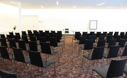 Steigenberger Hotel Bielefelder Hof Business Facilities Photos