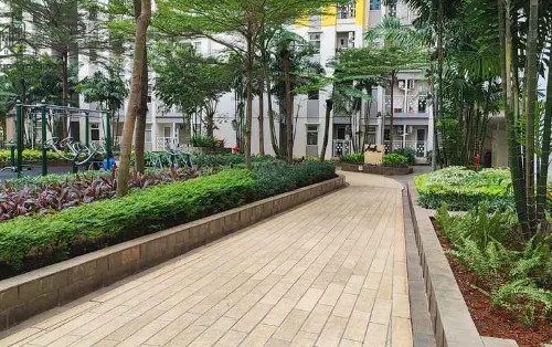 The Springlake Summarecon Bekasi by Ruang Nyaman Dekat Hotel Photos