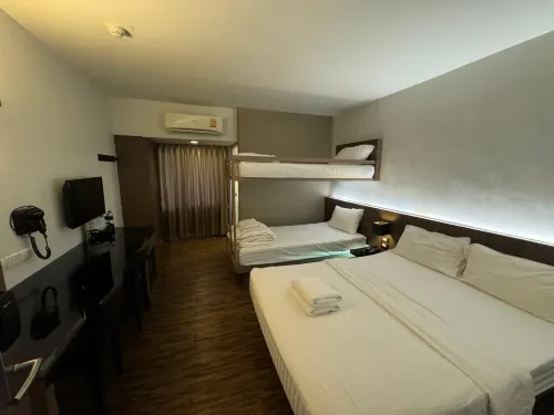 Leevana Hotel Photos