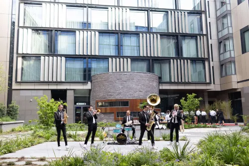 Radisson Blu Royal Hotel, Dublin Exterior Photos