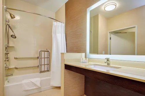 Fairfield Inn & Suites San Diego Carlsbad Chambres Photos