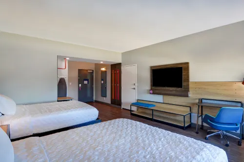 Tru by Hilton Fort Walton Beach Rooms Photos