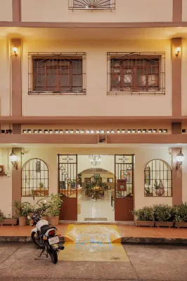 Hotel Cervantino Extérieur Photos